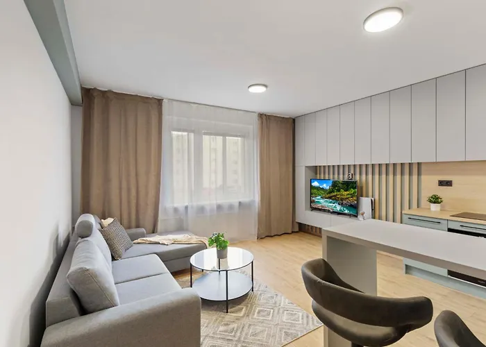 Easy Finance In Apartament *